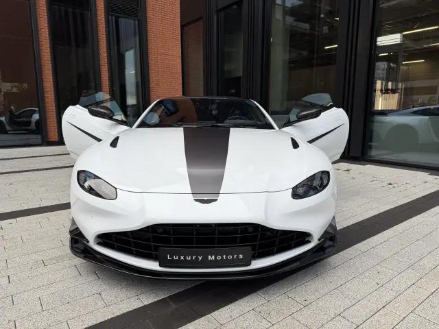 Image of Aston Martin Vantage F1 EDITION 4.0 394kW
